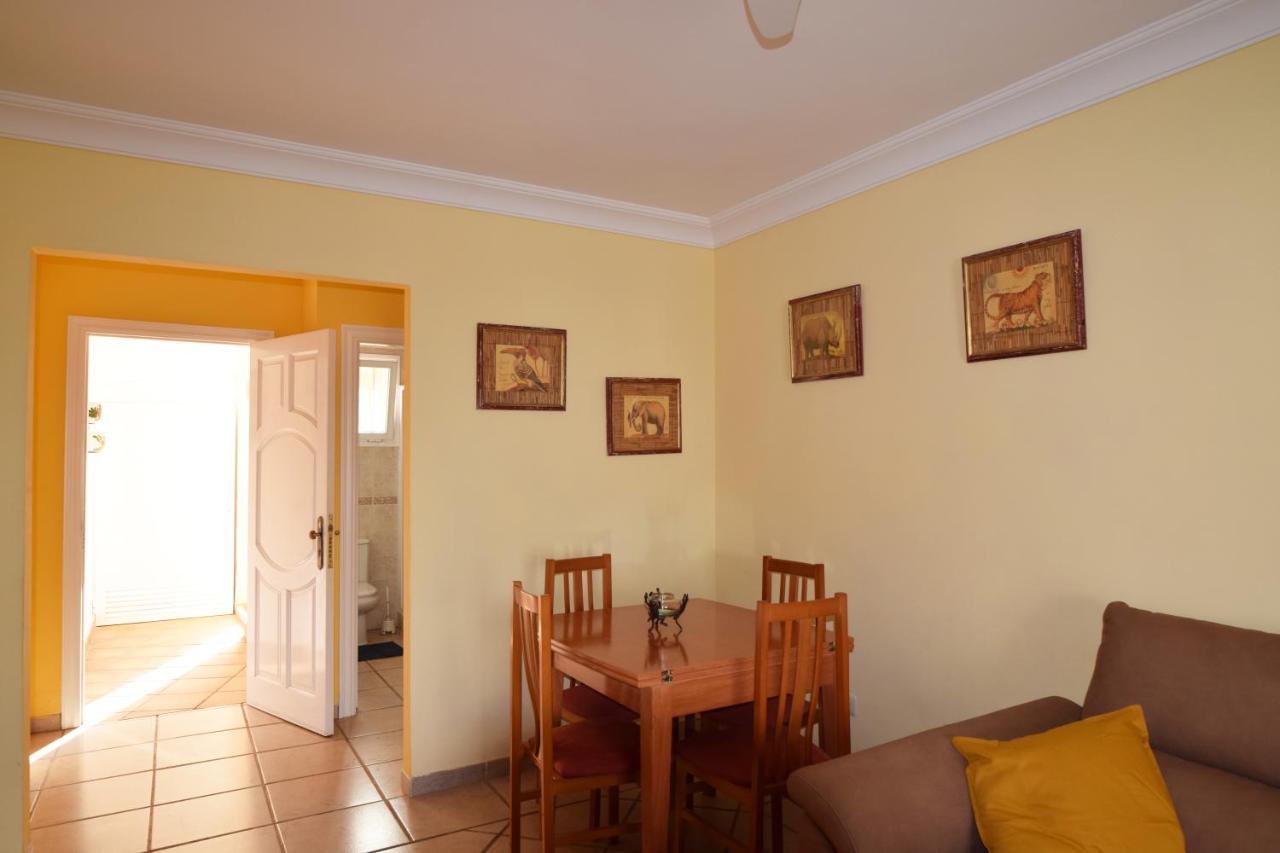 Colonial Suite Адехе Екстер'єр фото